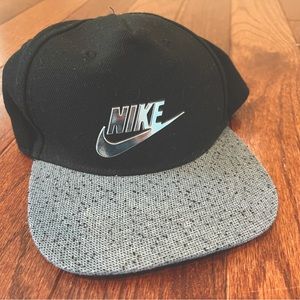 Nike infant SnapBack